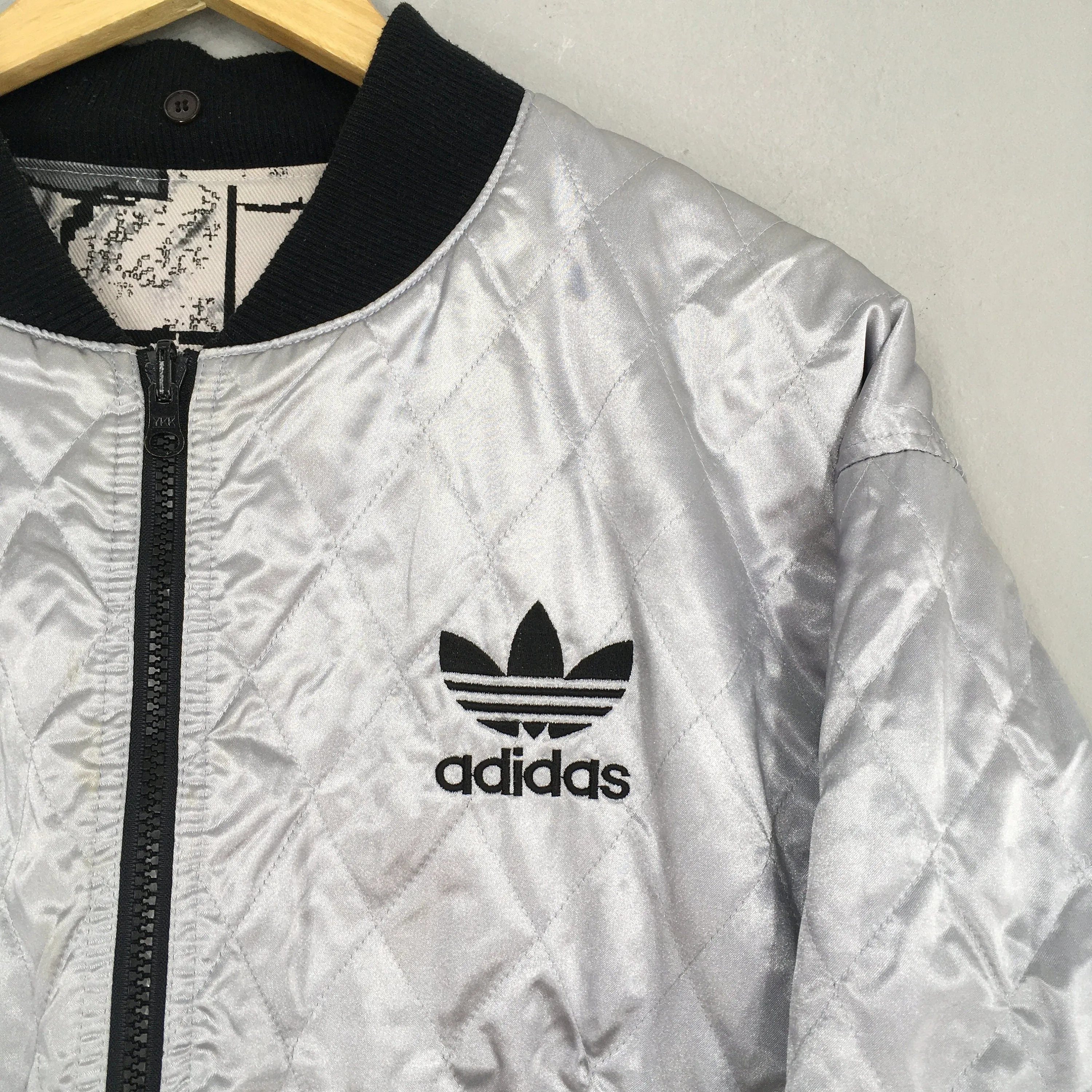 Adidas Trefoil Overprint Jacket Warmer Large