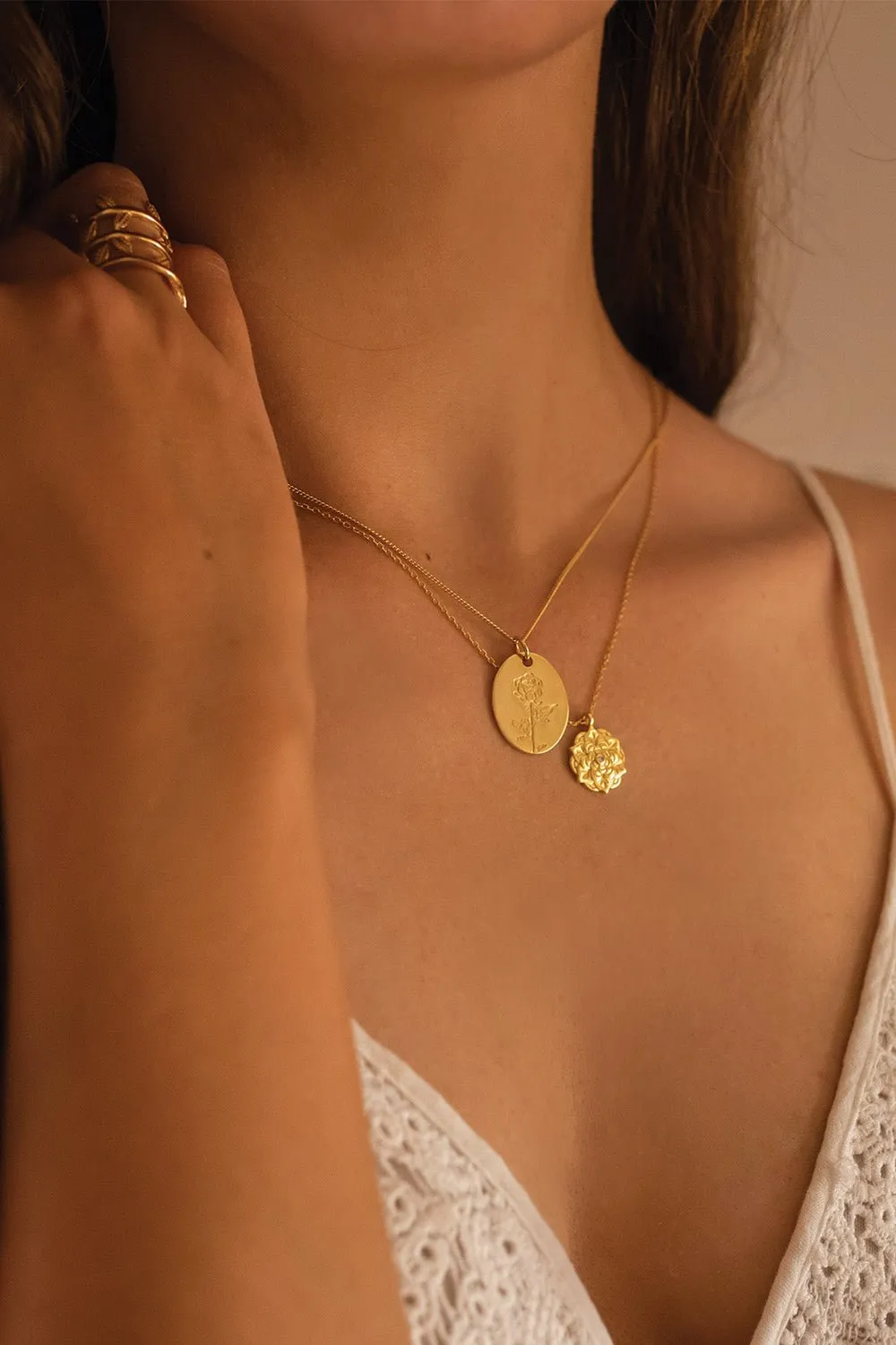 Dainty 18K Gold Lotus Flower Necklace