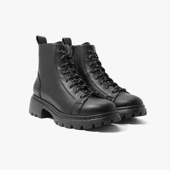 Minimalist Zip Side Boots
