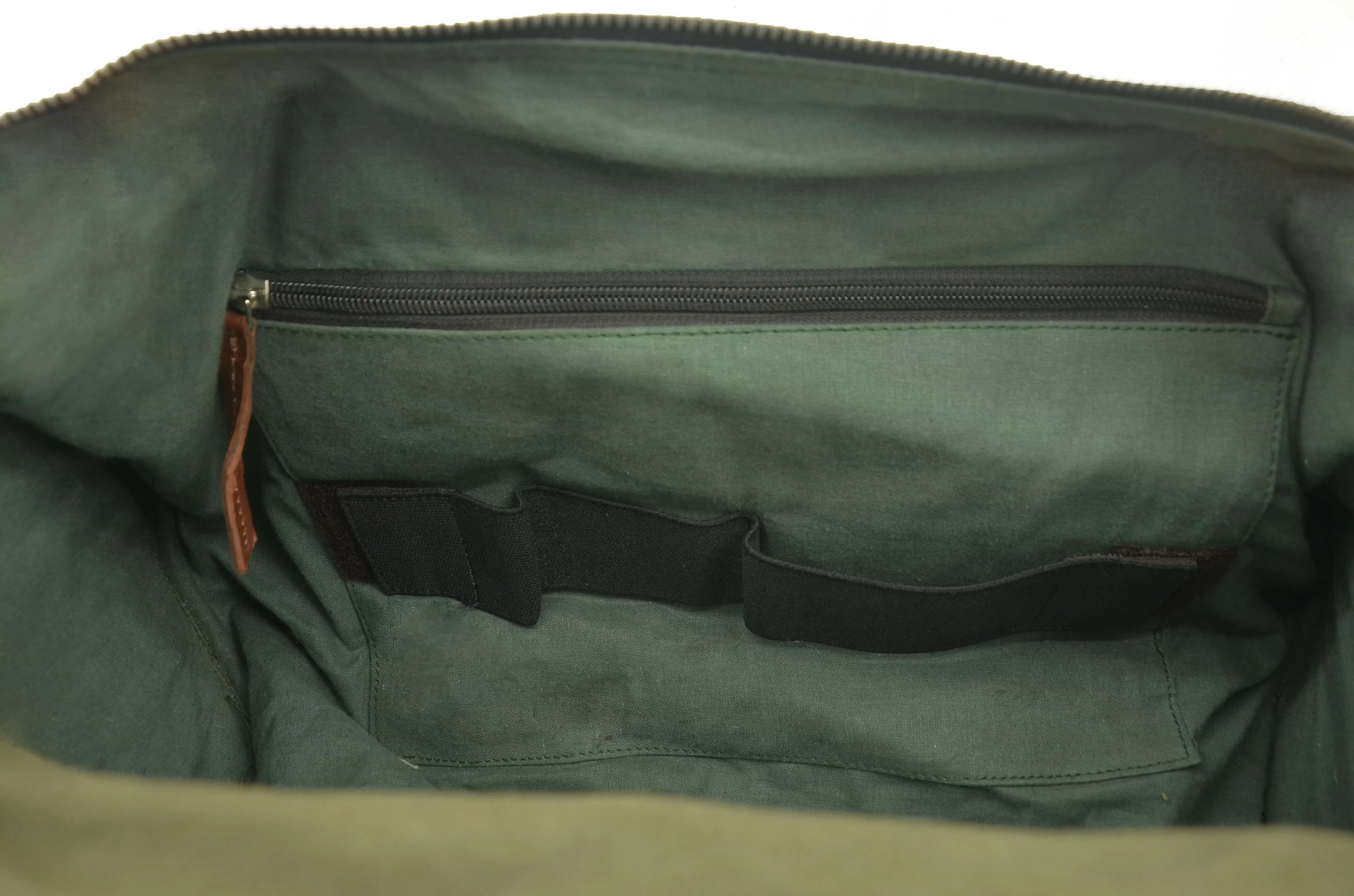 Water Resistant Travel Bag